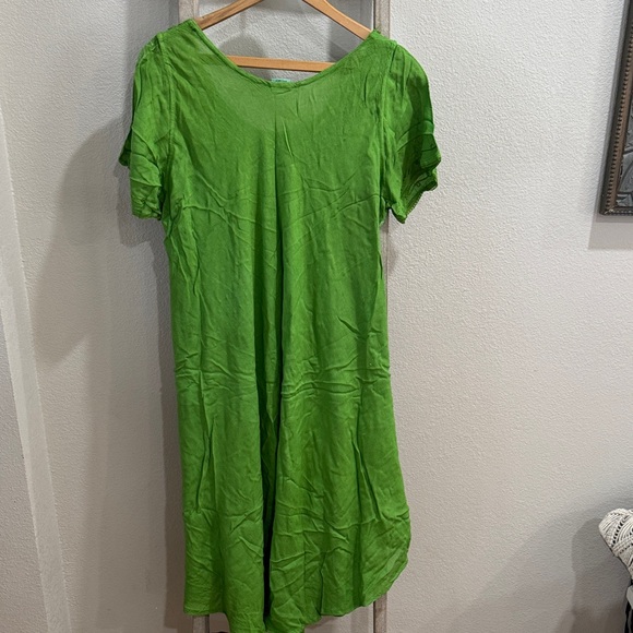 Shoreline Vibrant Green Dress with Sequin Details One Size - Picture 7 of 8